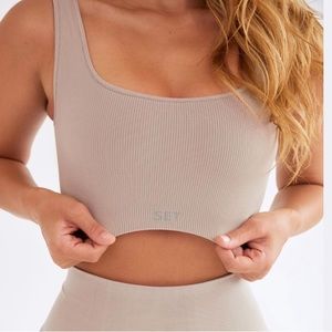 Set Active Sculptflex Box Cut Bra in Stardust